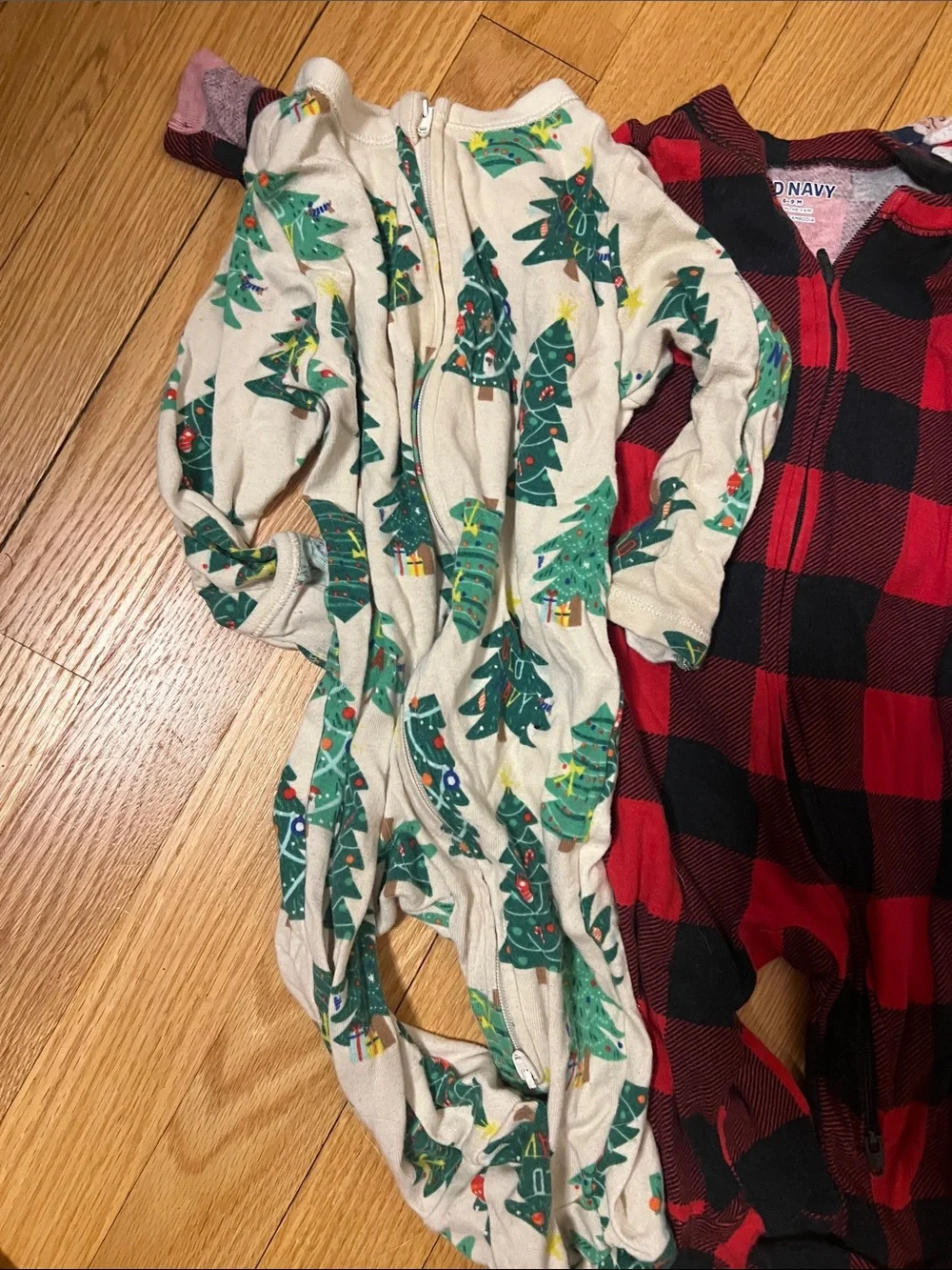 Old Navy Infant Holiday Sleepwear Pack - Red, Green, Navy, Cream, Black